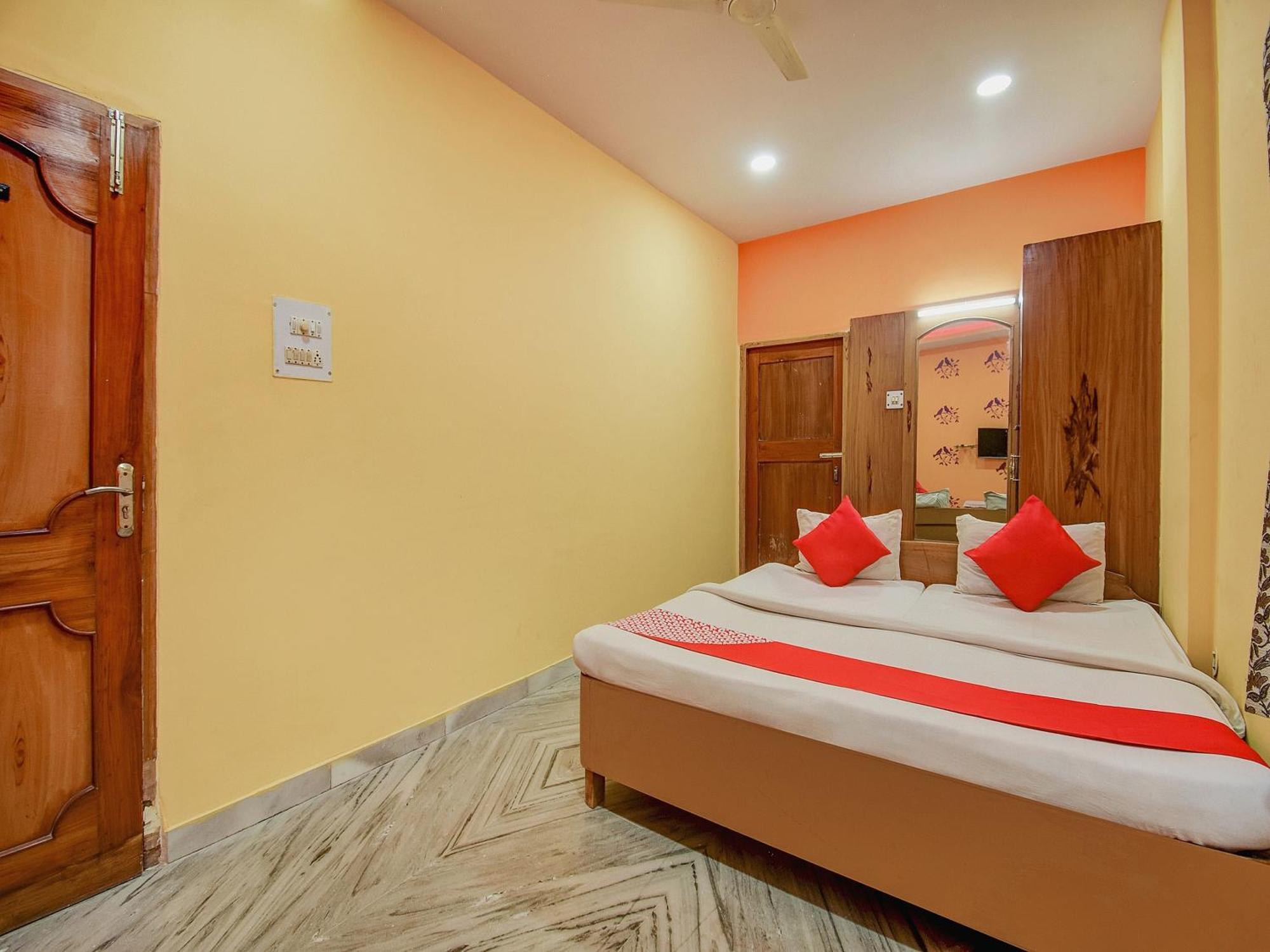 Super Oyo Hotel Priyal Amrit Sagar Rourkela Dış mekan fotoğraf