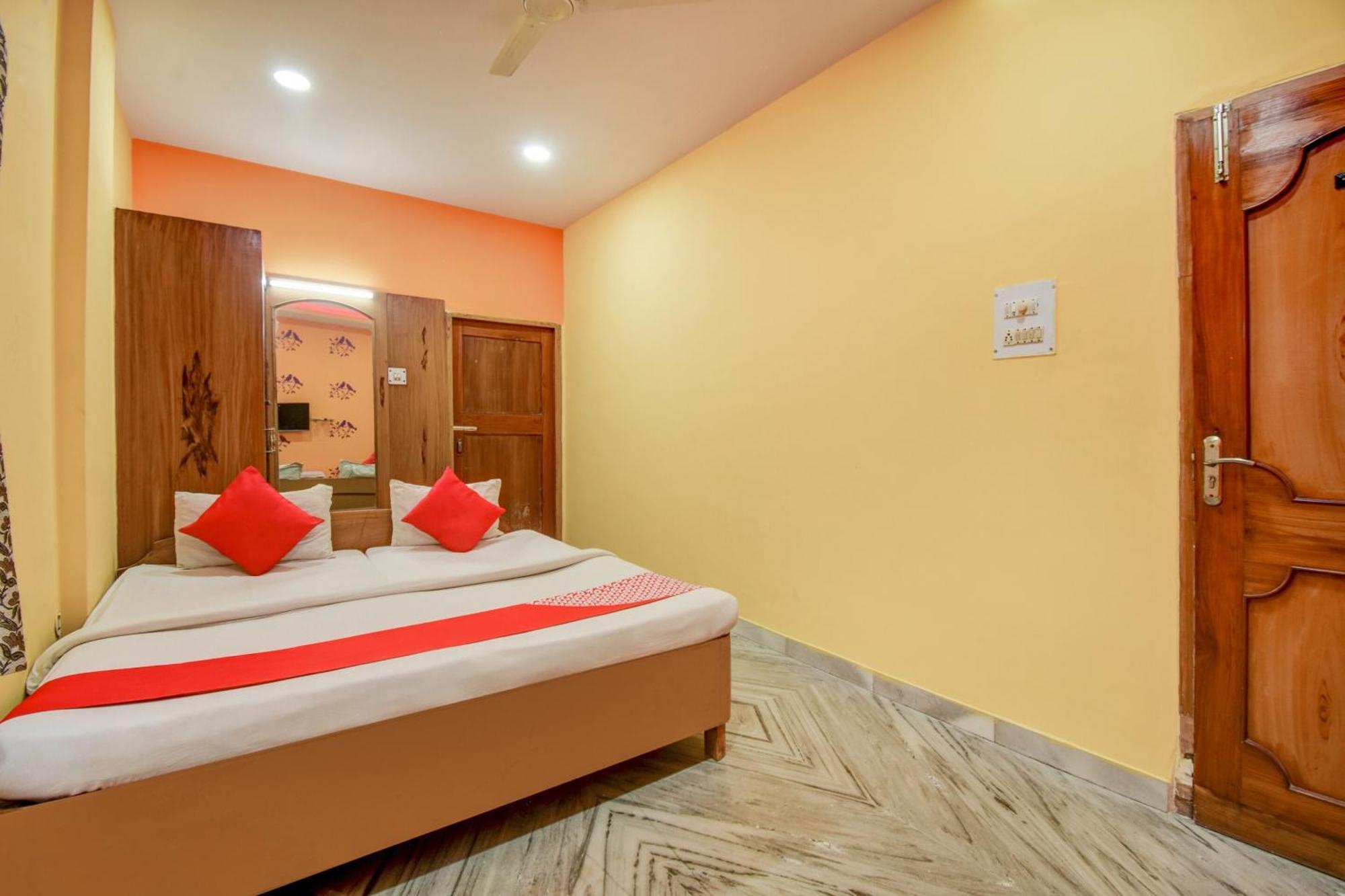 Super Oyo Hotel Priyal Amrit Sagar Rourkela Dış mekan fotoğraf