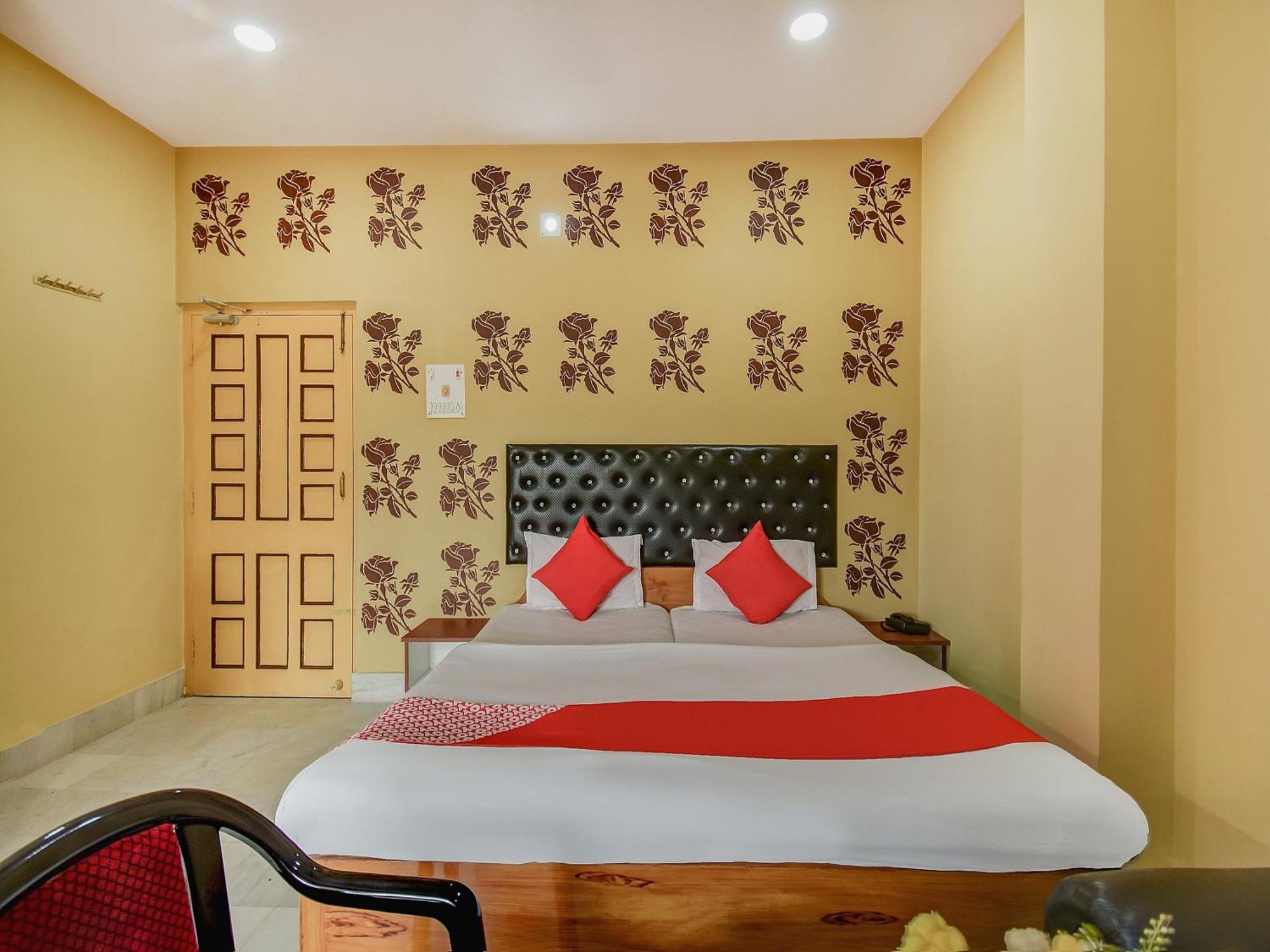 Super Oyo Hotel Priyal Amrit Sagar Rourkela Dış mekan fotoğraf