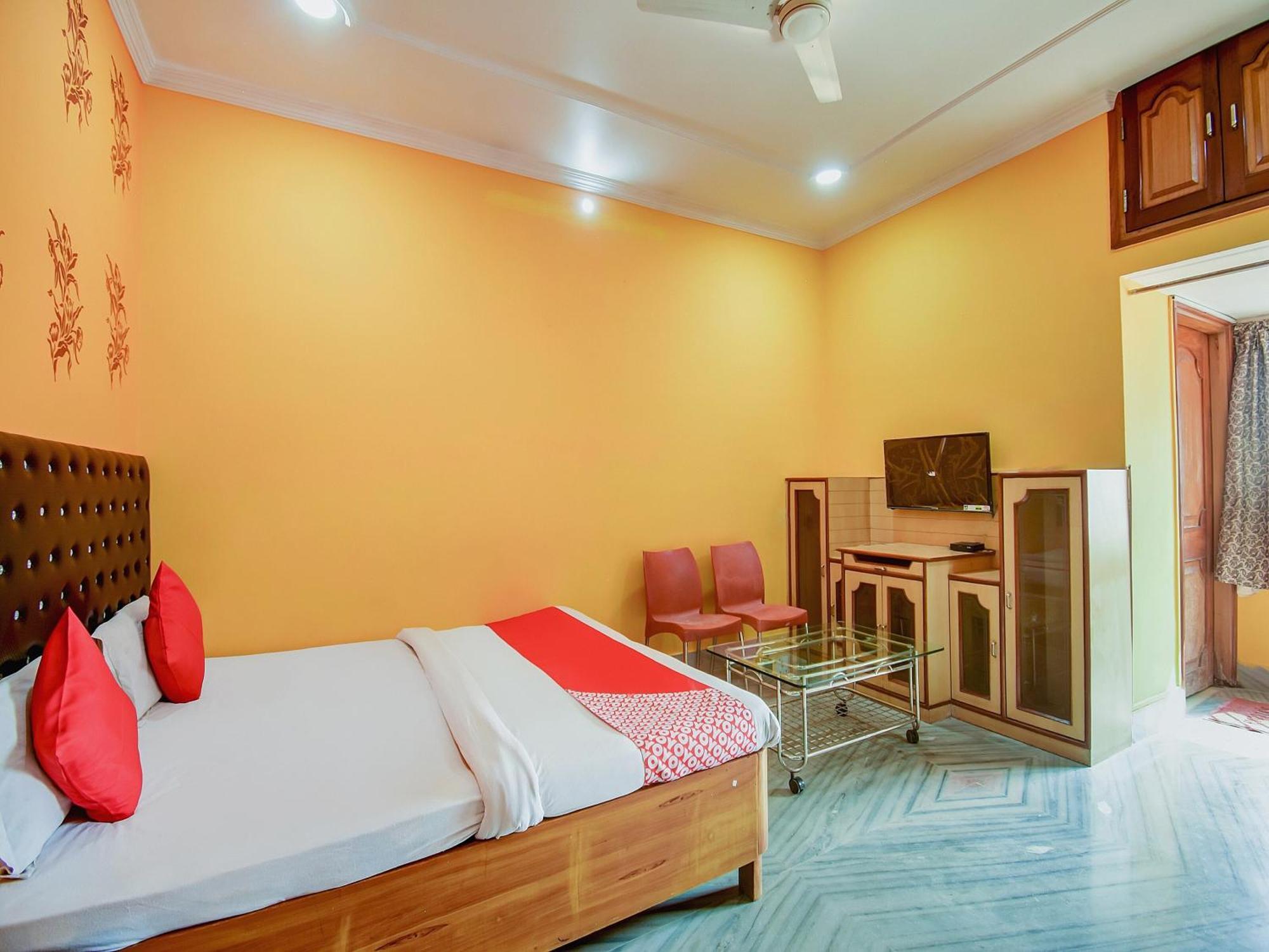 Super Oyo Hotel Priyal Amrit Sagar Rourkela Dış mekan fotoğraf